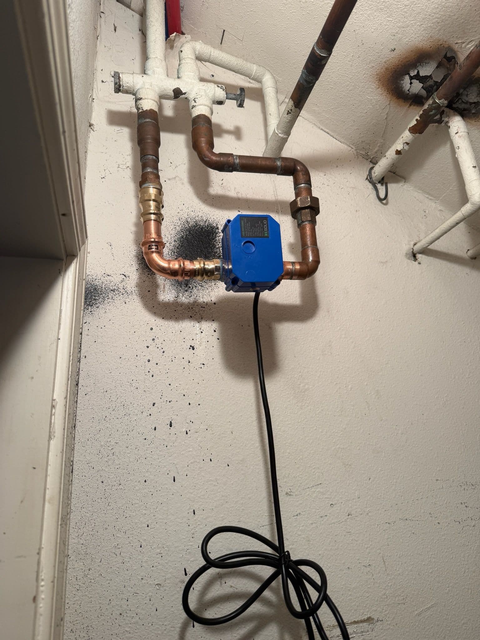 Protect Your Home with Our Latest Electronic Shut-Off Valve Installation image